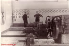 Uzina electrica-sala motoarelor.jpg (75kb)